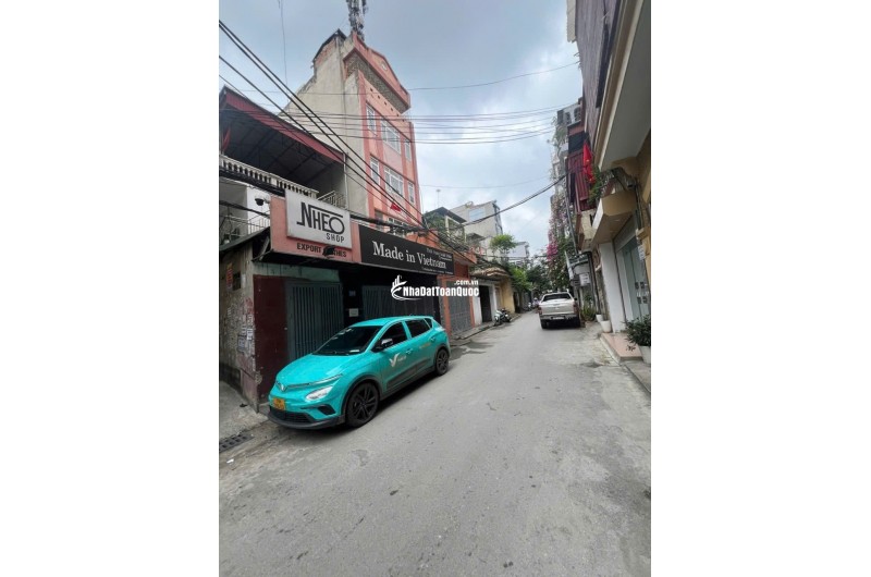 Nhà Giáp Bát, Hoàng Mai. Lô góc 2 mặt. Ô tô tránh. Dưới 10,4 tỷ. Ở và Kinh doanh